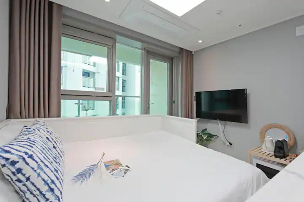 Hotel Elmomento Gwangan à Busan Extérieur photo